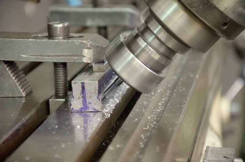 Maquinário moderno e ferramentaria própria fazem a diferença na escolha de uma boa metalúrgica